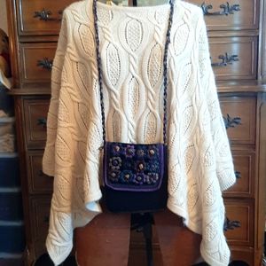 Double Zero knit Poncho